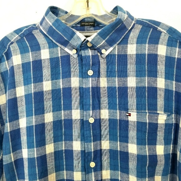 Tommy Hilfiger Men's Custom Fit Button Down Shirt - Picture 3 of 5